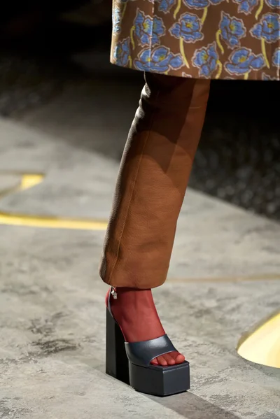 Look 22